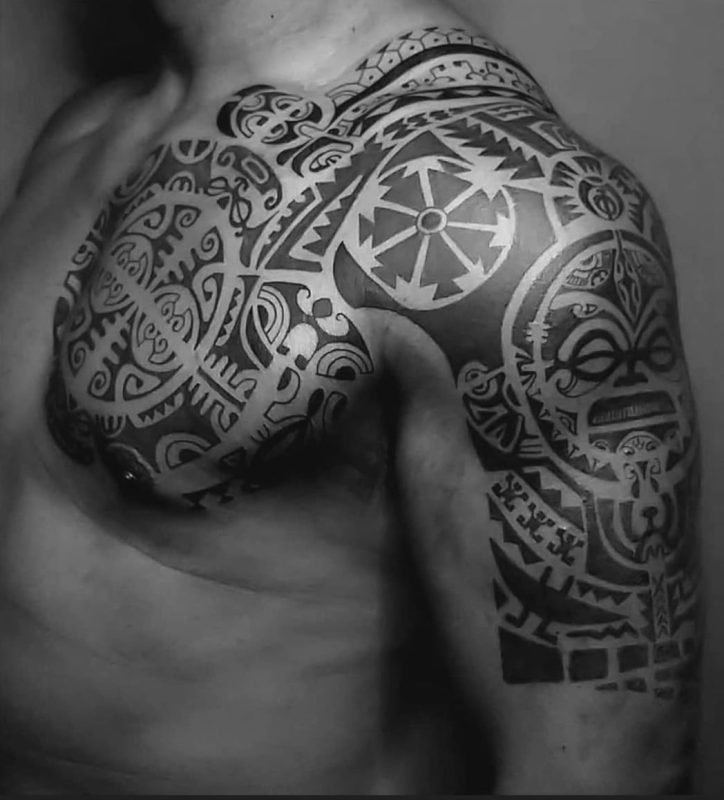 Tatuagem tribal marquesa - Felipe Polkorny